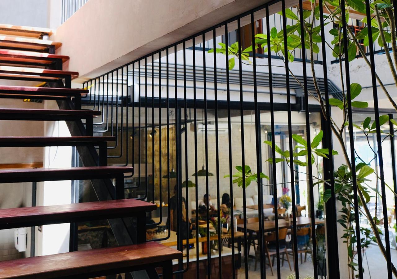 Tan Hostel X Cafe , Aonang Beach (Adults Only) Ao Nang Dış mekan fotoğraf